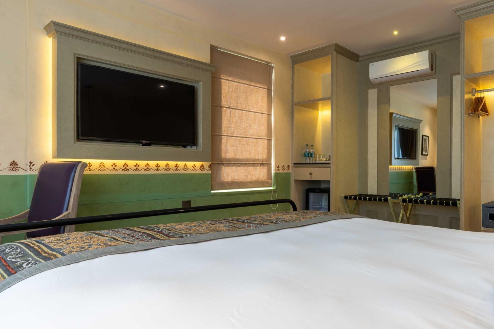 Seto Ghar Hotel Kathmandu Esterno foto