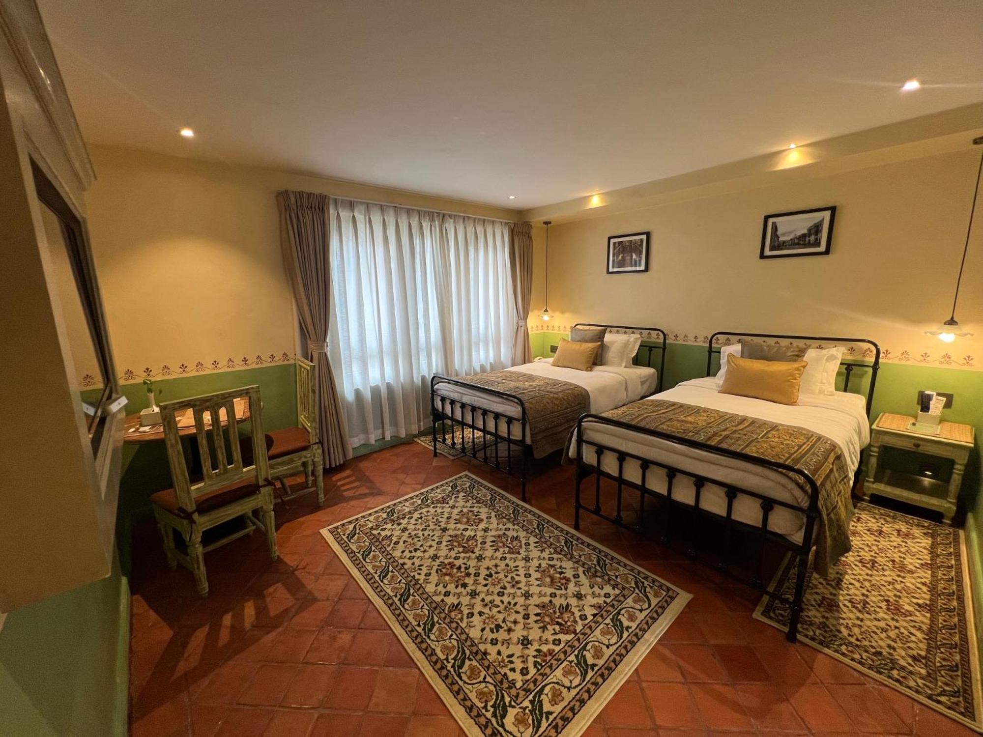 Seto Ghar Hotel Kathmandu Esterno foto