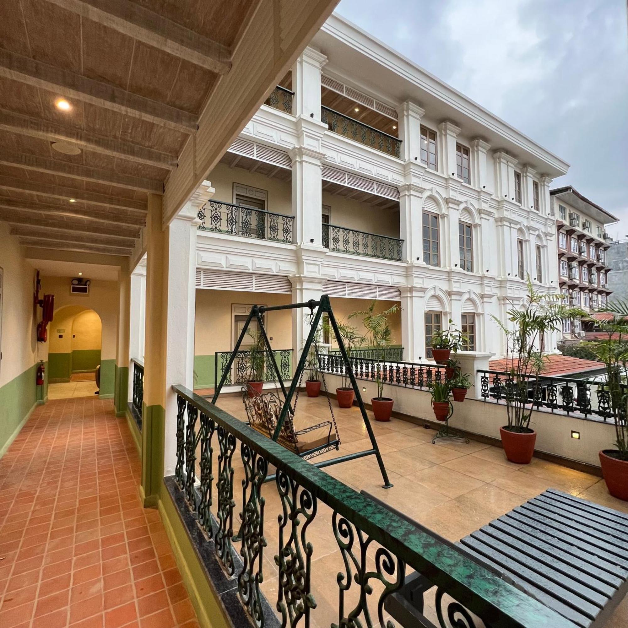 Seto Ghar Hotel Kathmandu Esterno foto